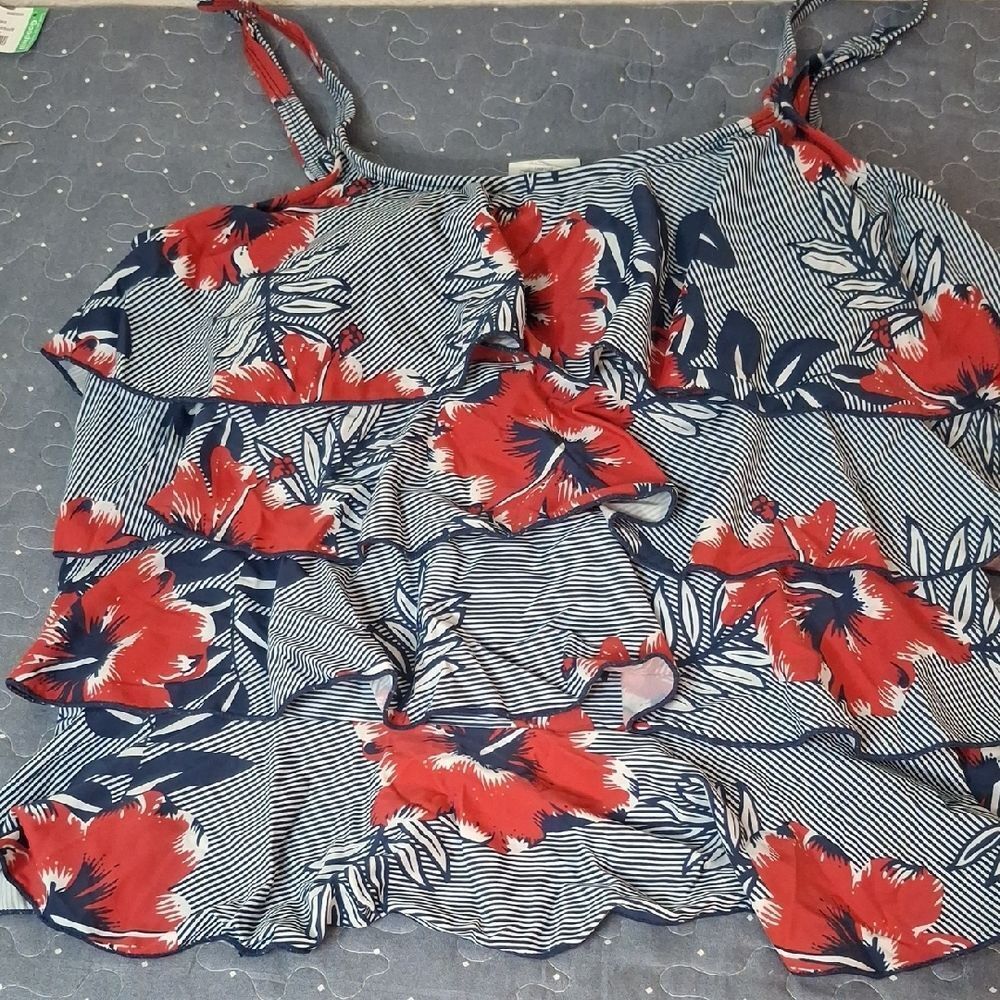 Your Best Look Floral Ruffle Women's Tankini Swim Top - Red and Blue size 18W